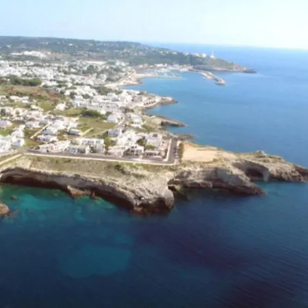 Lu Rusciu De Lu Vientu Villa *